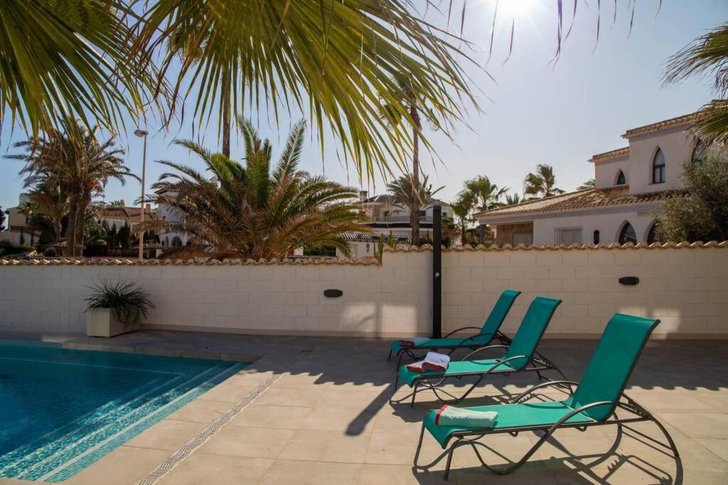 Villa La Zenia 奥里韦拉 外观 照片