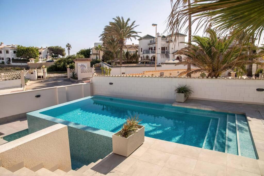 Villa La Zenia 奥里韦拉 外观 照片