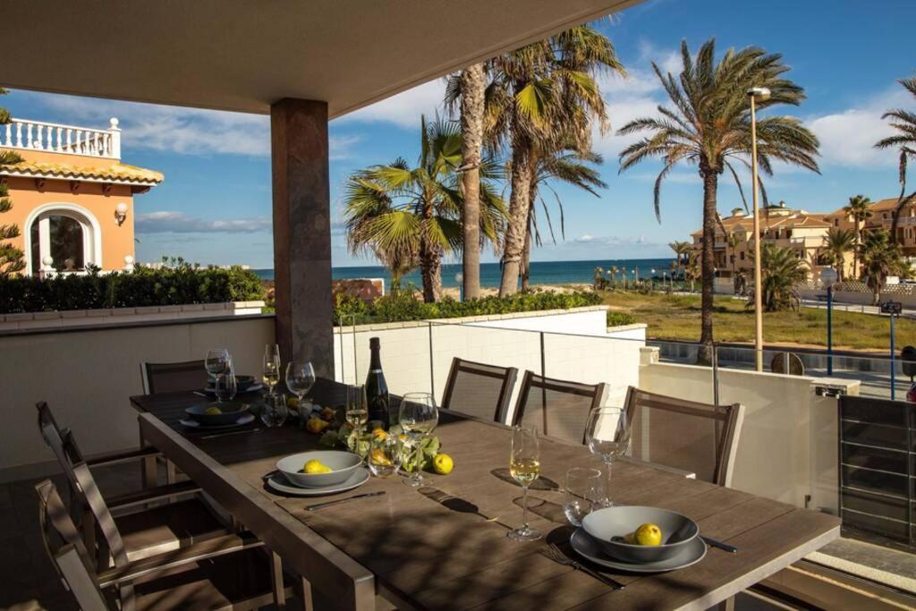 Villa La Zenia 奥里韦拉 外观 照片